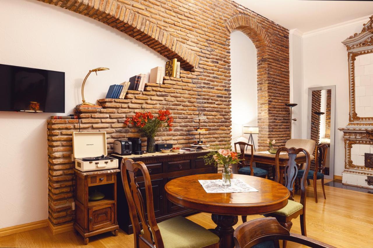 Octava Boutique Hotel Тбилиси Екстериор снимка
