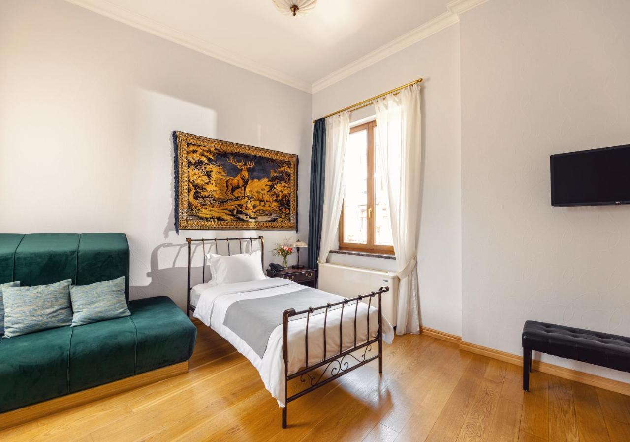 Octava Boutique Hotel Тбилиси Екстериор снимка